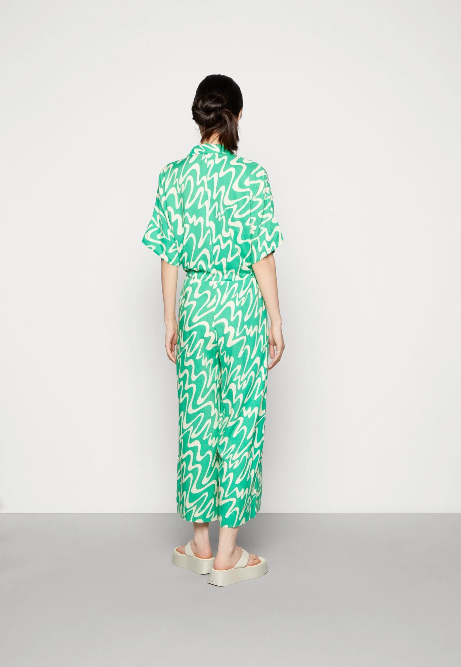 Monki Combinaison - Fat Green 5 Monki Combinaison - Fat Green – Image 3