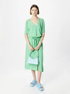 Monki Robes Fluides Robe-chemise Femme Vert Clair -Monki b55ee27b111ec3e22a49233ebd75c1c2