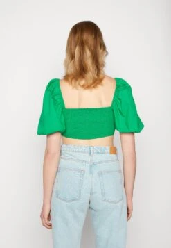Monki Blouse - Green Medium 10 Monki Blouse - Green Medium -Monki bf65d6ee3b9342e4aaf726eb6ba7d9bf