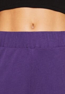 Monki Pantalon Classique - Lilac Purple Dark 13 Monki Pantalon Classique - Lilac Purple Dark -Monki c24c4b20395c4246ae130394e437ba49