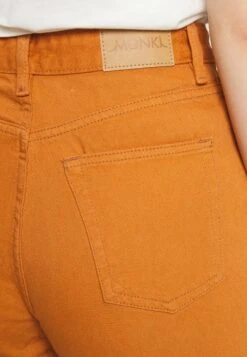 Monki Jean Droit - Brown Medium Dusty -Monki c2e5f5875de24649a0bcecf26819e55d