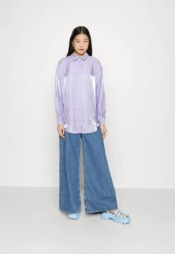 Monki Chemisier - Metallic Lilac -Monki c775625817cd463083fa199434882284