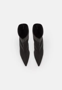 Monki Bottines - Black 13 Monki Bottines - Black -Monki c81fcb48e7914c5193f4d3713f4262db