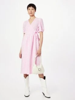 Monki Robes Midi Robe Femme Rose Clair -Monki d1e9791f36d34fe50d5f85d4d5f8d562