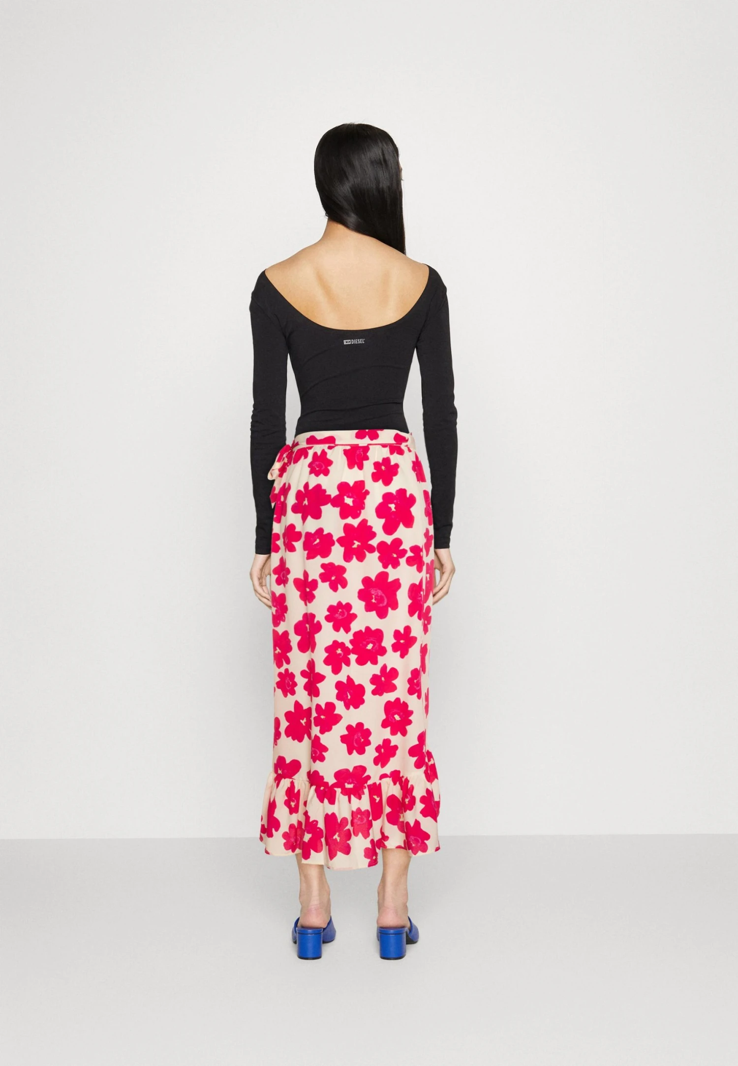 Monki Jupe Longue - Pink 5 Monki Jupe Longue - Pink – Image 3