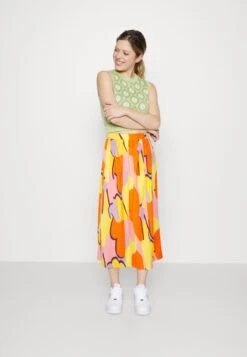 Monki Jupe Trapèze - Lilac/Light Pink -Monki d4160a2c7e05489bba0b79b3efc9130d