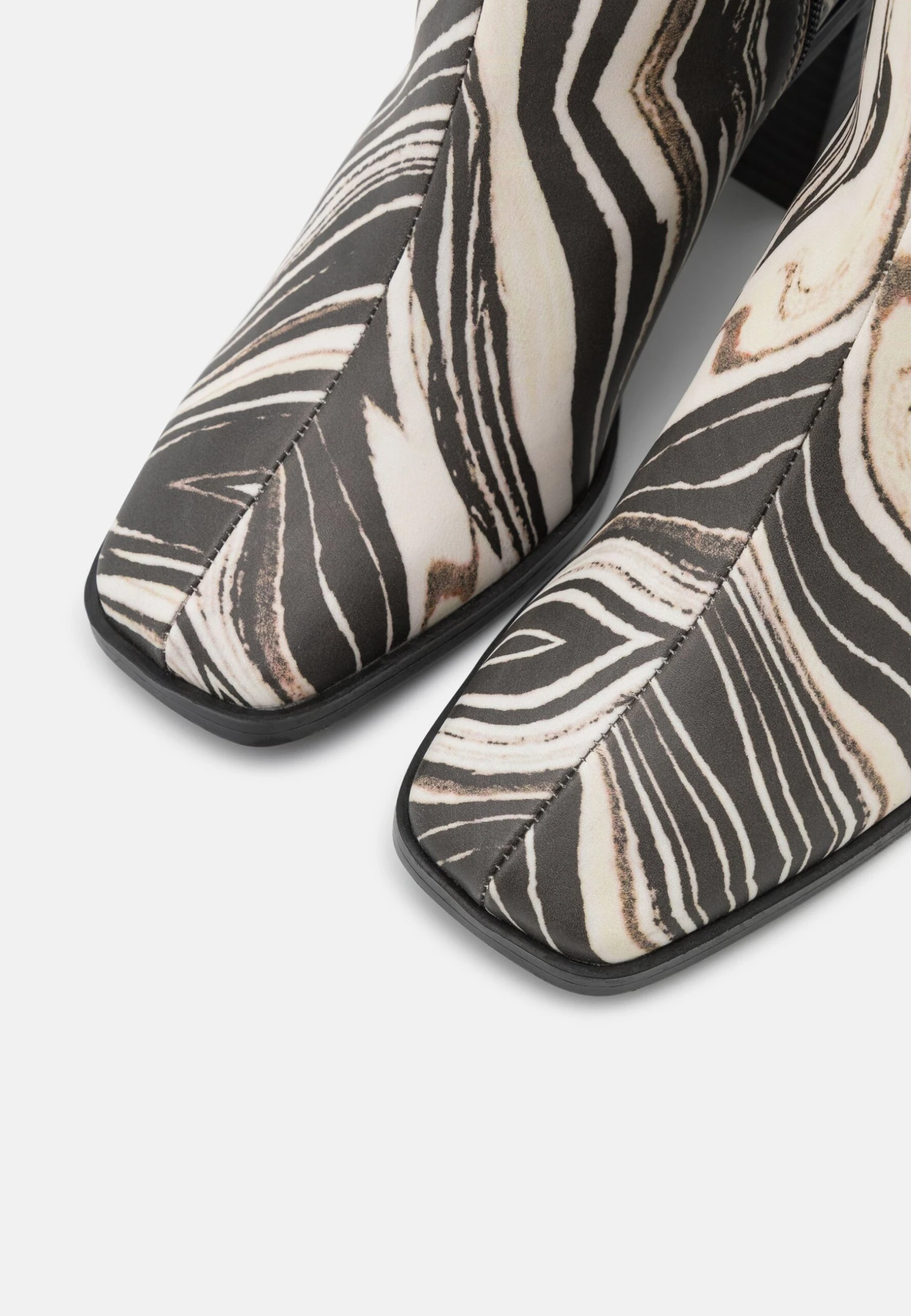 Monki Bottes - Multi-Coloured 10 Monki Bottes - Multi-Coloured – Image 8