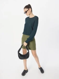 Monki Pulls Basiques Pull-over Femme Bleu 11 Monki Pulls Basiques Pull-over Femme Bleu -Monki dd7c04034b0a9a1efca4ae0c8c63847f