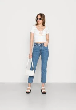 Alternative view of Monki T-Shirt Basique - Off White