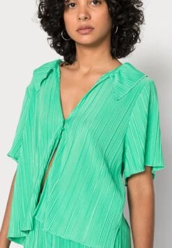 Monki Blouse - Green -Monki e12d91379b6741b2aa4fc5c4f82f83d7