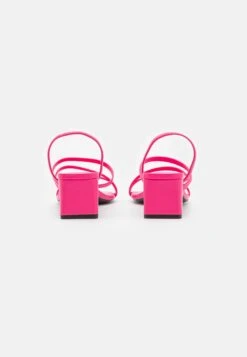 Monki Sandales - Pink 11 Monki Sandales - Pink -Monki e154054e14dc4836946bba723e553d42