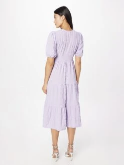 Monki Robes Midi Robe Femme Violet Clair -Monki e1c4b544997d2a140137bb978b068e4c