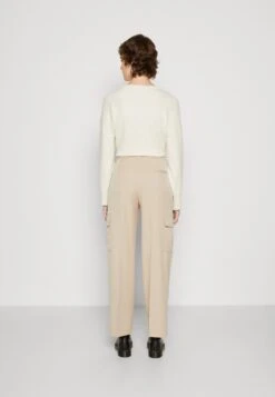 Monki Pantalon Cargo - Beige -Monki e3ec3750894f492f8d04aa524331c152