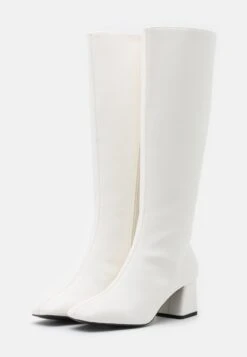 Monki Bottes - White 10 Monki Bottes - White -Monki e5cdd6fb5b774ce9998757e1a2b32299