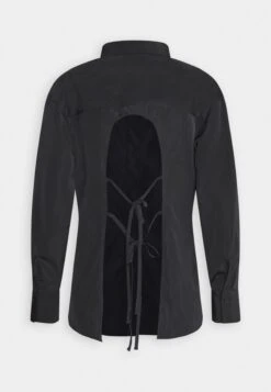 Monki Chemisier - Black -Monki e7d5fdd5a21d4760bbddfa8ca273098d
