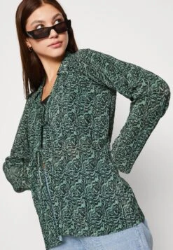 Monki Blouse - Green Medium -Monki f11f216ecb9c4cd29925e620bdc4d2d5