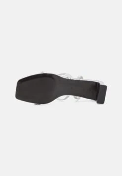 Monki Sandales - Silver 12 Monki Sandales - Silver -Monki f1b5e665bf0d4dd3841544000c156de5