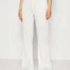 Monki Pantalon Classique - White Light -Monki f2631f1bfe37470ab1834f5f2e778380