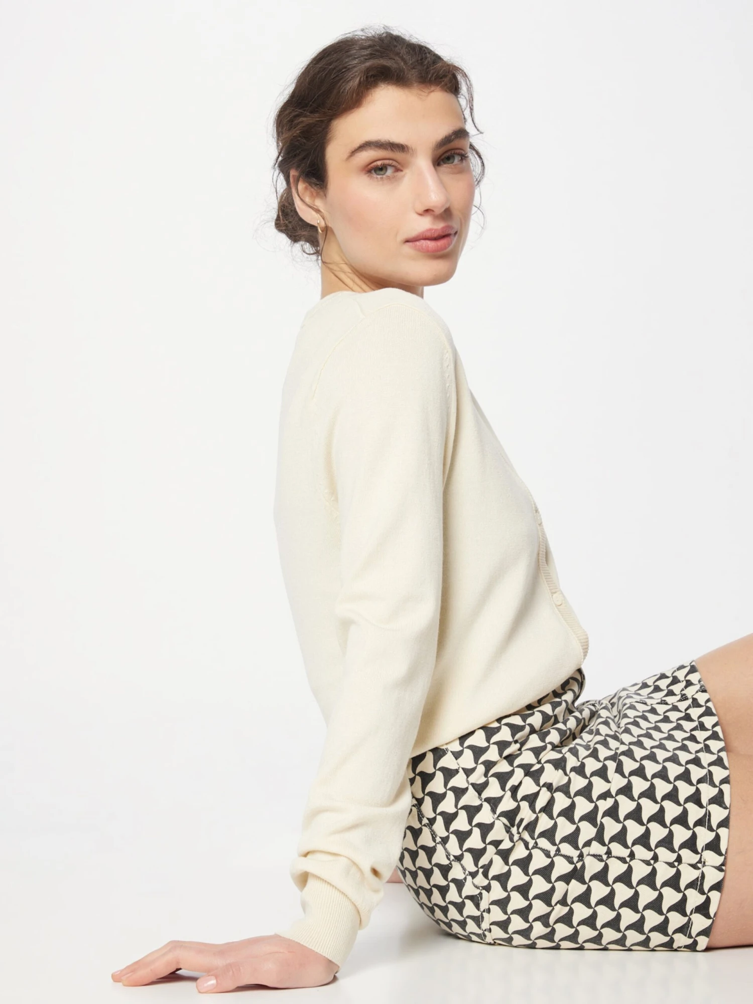 Monki Gilets Cardigan Femme Beige 4 Monki Gilets Cardigan Femme Beige – Image 2