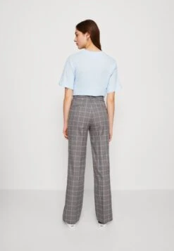 Monki Pantalon Classique - Grey Medium Dusty 10 Monki Pantalon Classique - Grey Medium Dusty -Monki f884764b3a3b47e09f9eeac1774f2349
