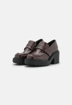 Monki Mocassins - Brown -Monki f9a1bebe6611455597541d11116fbcd3