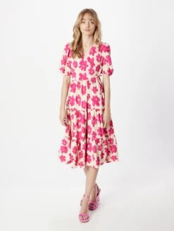 Monki Robes Midi Robe Femme Fuchsia 9 Monki Robes Midi Robe Femme Fuchsia -Monki fa23a7456eb96937c05030e68e9f48ec