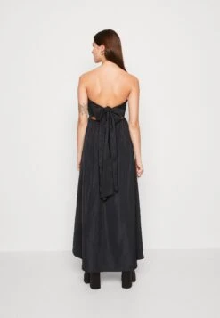 Monki Robe De Cocktail - Black -Monki fcc3e83e30ec4f59a53e9698e43a5c9d