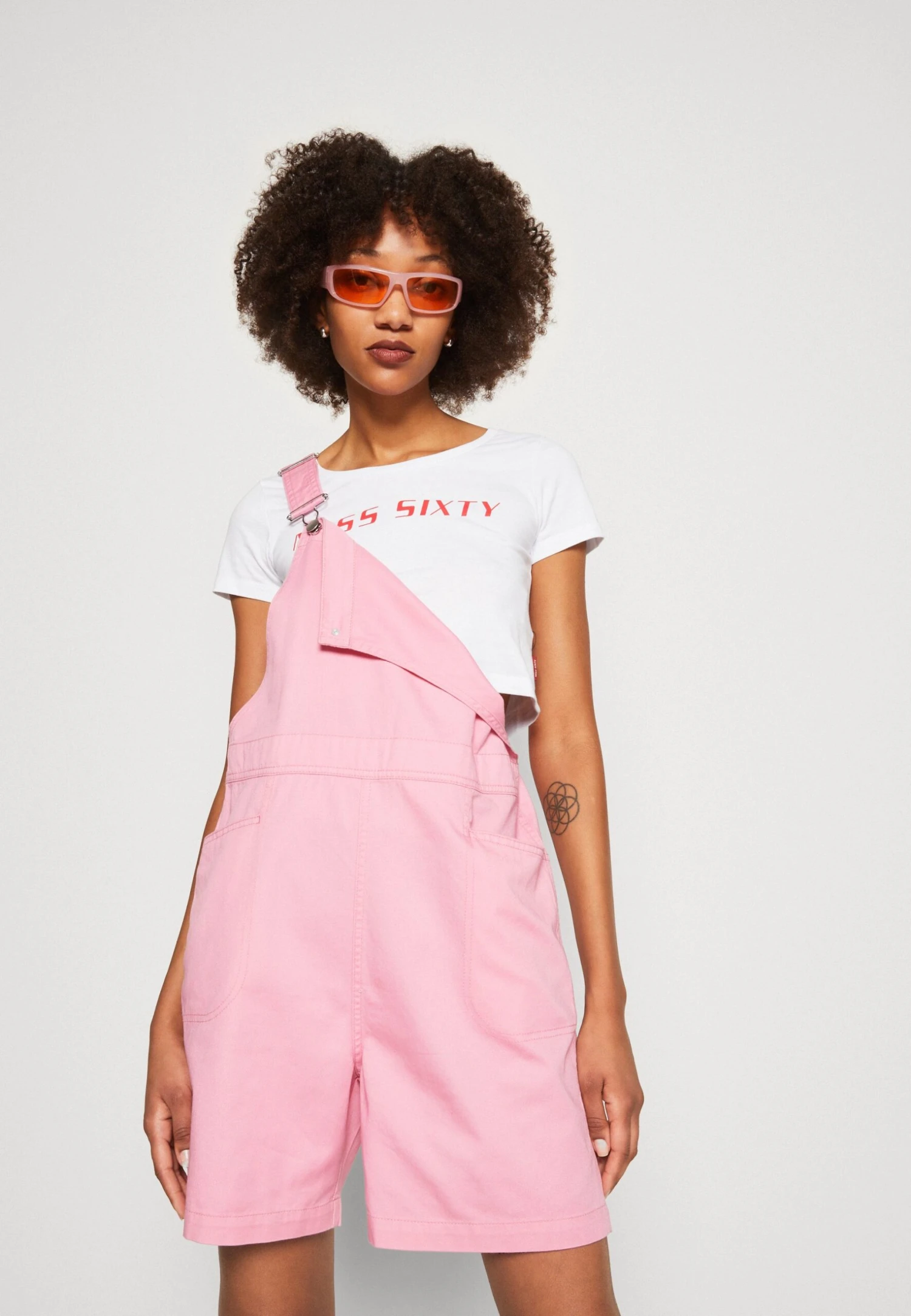 Monki Salopette - Pink 6 Monki Salopette - Pink – Image 4